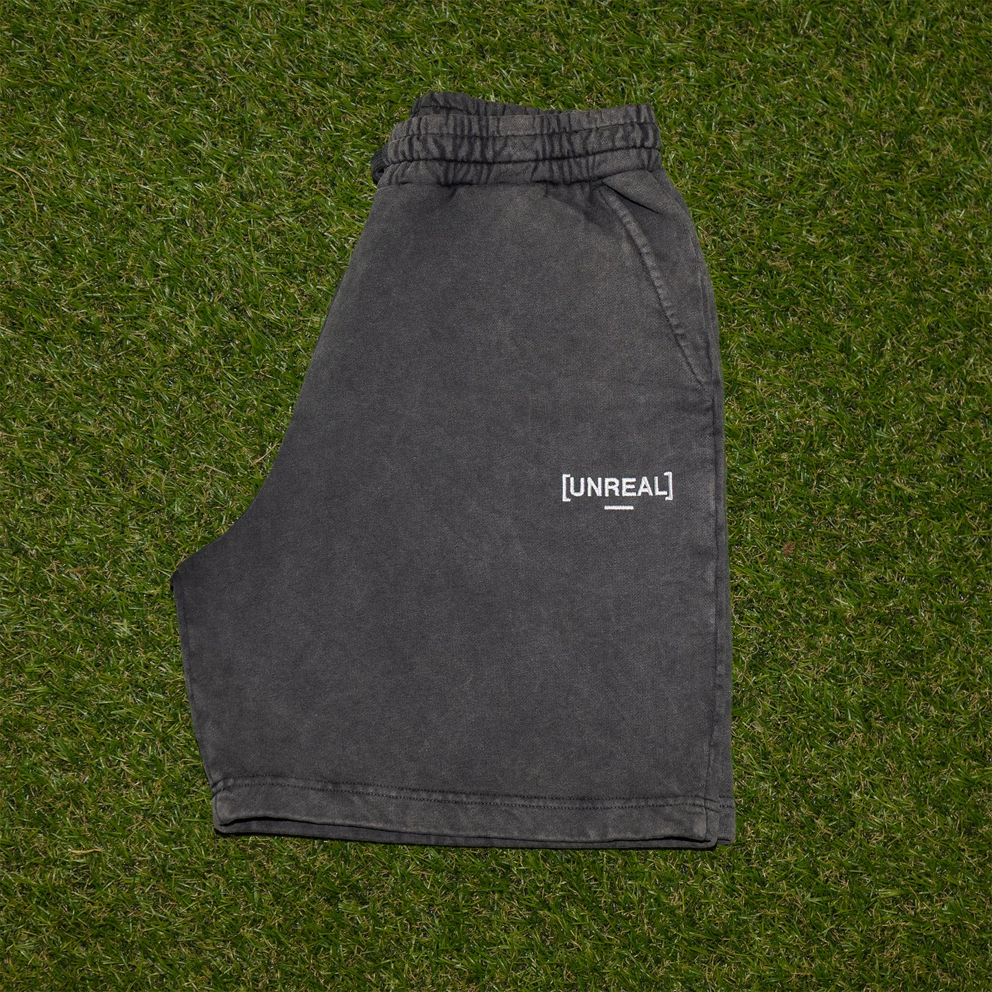 ETO × UNREAL Rövidnadrág